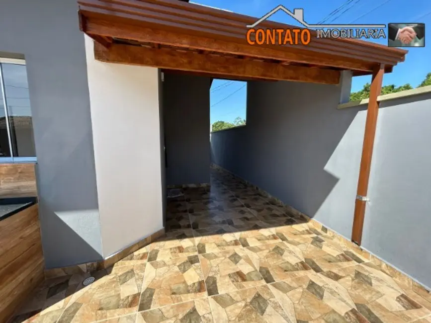 Foto 9 de Casa com 2 quartos à venda, 64m2 em Itanhaem - SP