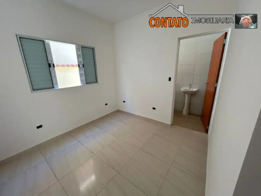 Foto 4 de Casa com 2 quartos à venda, 59m2 em Itanhaem - SP
