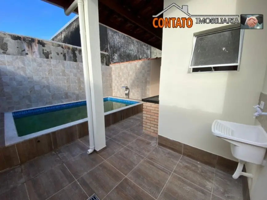 Foto 9 de Casa com 2 quartos à venda, 66m2 em Itanhaem - SP