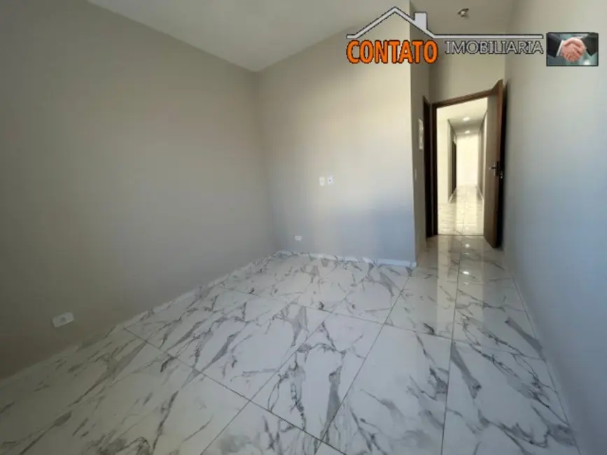 Foto 4 de Casa com 3 quartos à venda, 210m2 em Itanhaem - SP