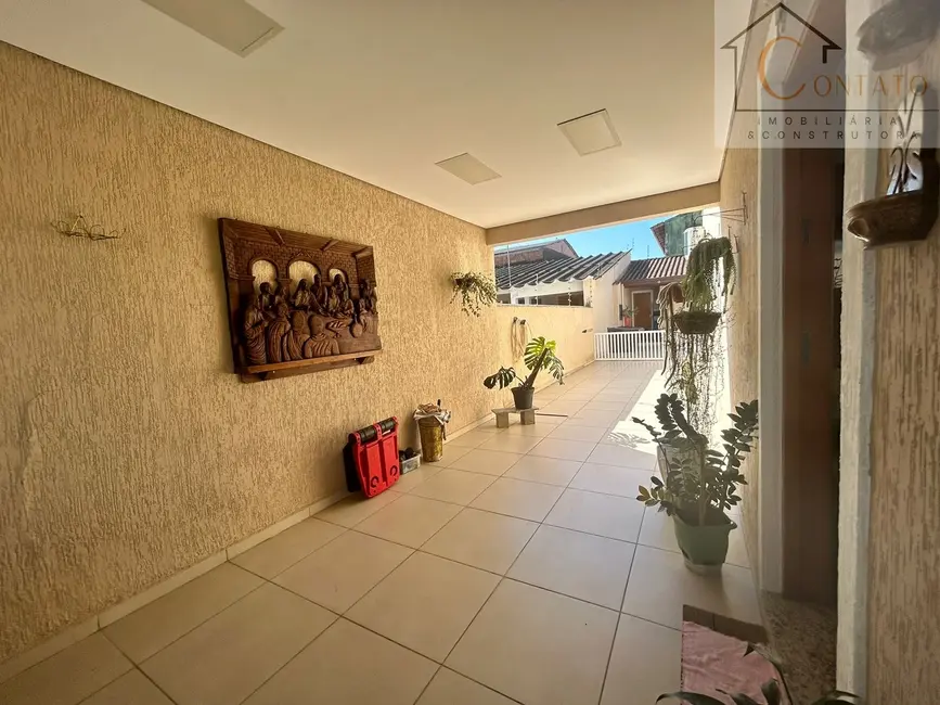 Foto 4 de Casa com 2 quartos à venda, 271m2 em Itanhaem - SP