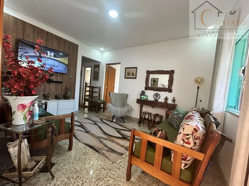 Foto 1 de Casa com 2 quartos à venda, 271m2 em Itanhaem - SP