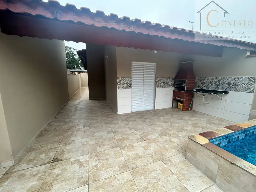 Foto 4 de Casa com 2 quartos à venda, 84m2 em Itanhaem - SP