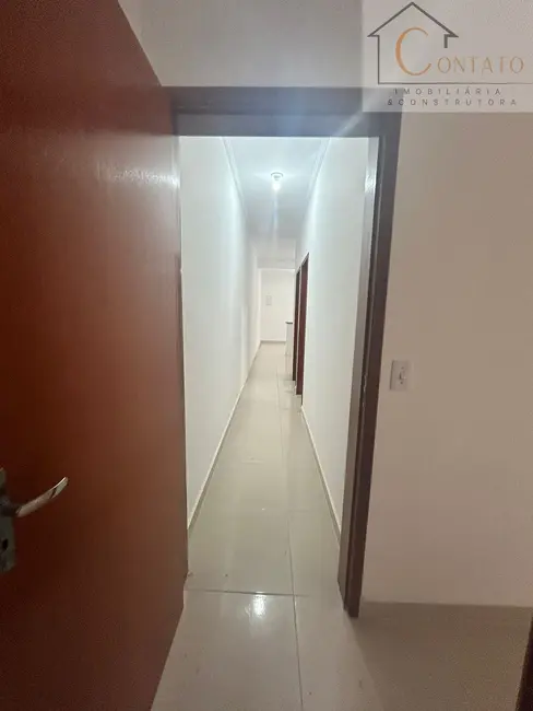 Foto 2 de Casa com 2 quartos à venda, 84m2 em Itanhaem - SP