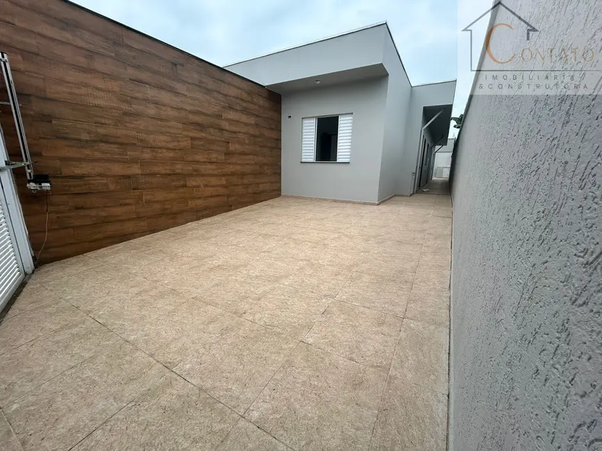 Casa com 3 quartos à venda, 73m2 em Itanhaem - SP - imagem 1 Foto 1 de Casa com 3 quartos à venda, 73m2 em Itanhaem - SP