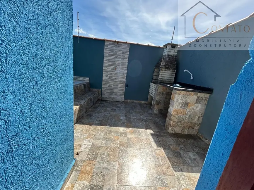 Foto 1 de Casa com 2 quartos à venda, 50m2 em Itanhaem - SP