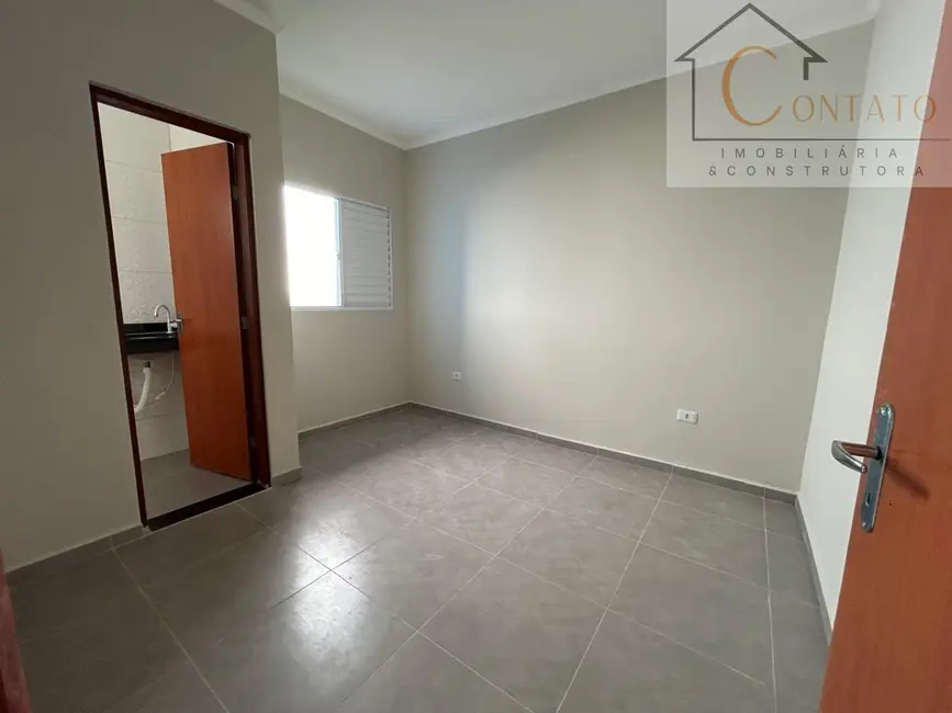 Foto 7 de Casa com 2 quartos à venda, 50m2 em Itanhaem - SP
