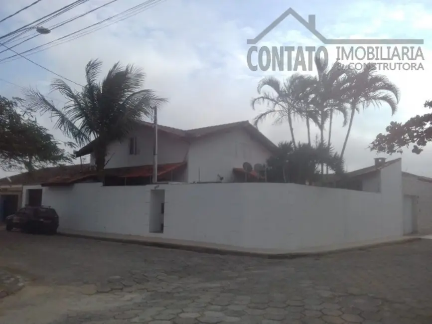 Foto 3 de Casa com 4 quartos à venda, 300m2 em Itanhaem - SP