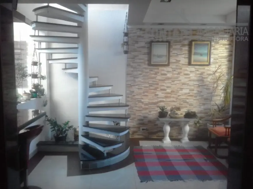 Foto 1 de Casa com 4 quartos à venda, 300m2 em Itanhaem - SP