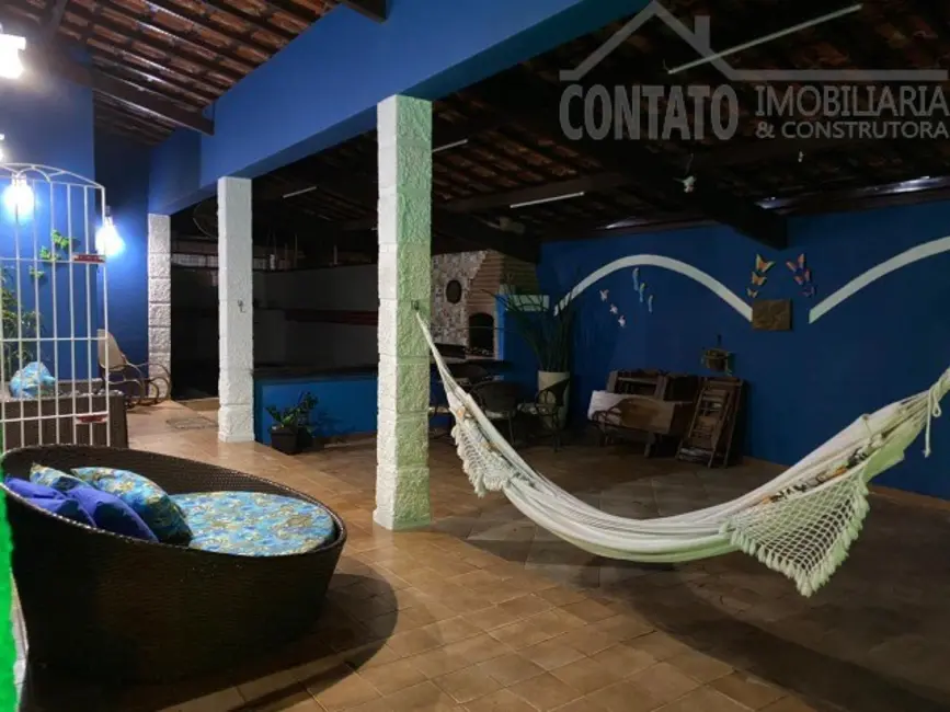 Foto 5 de Casa com 4 quartos à venda, 140m2 em Itanhaem - SP