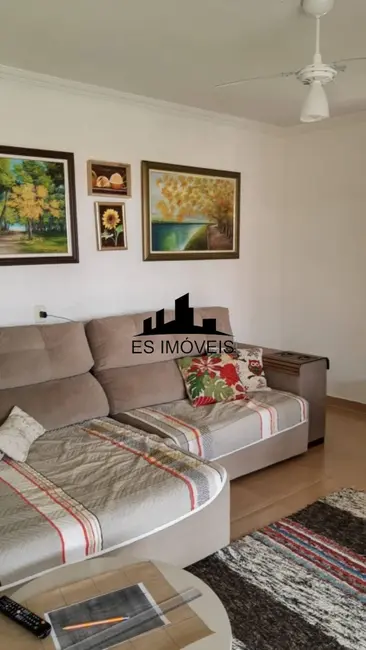 Foto 2 de Chácara com 3 quartos à venda, 250m2 em Residencial Vale das Nogueiras, Americana - SP