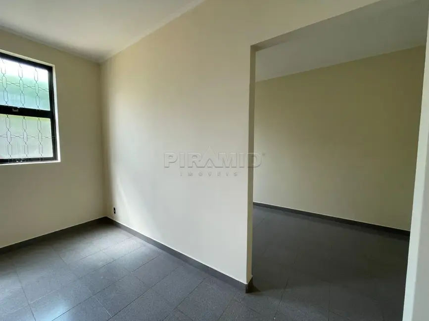 Foto 2 de Casa com 3 quartos para alugar, 196m2 em Ribeirao Preto - SP