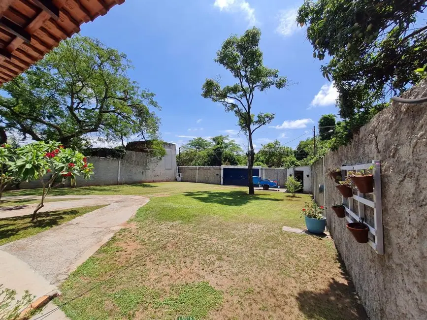 Foto 1 de Chácara com 4 quartos para alugar, 180m2 em Ribeirao Preto - SP