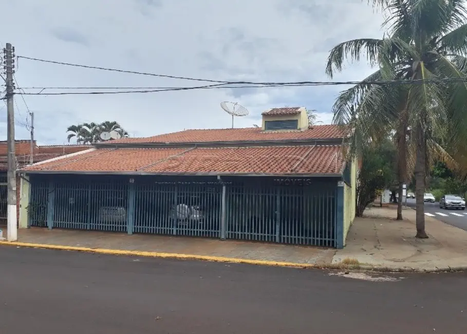 Foto 1 de Casa com 4 quartos à venda, 336m2 em Ribeirao Preto - SP