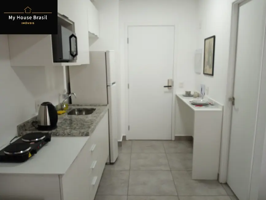 Foto 2 de Apartamento com 1 quarto para alugar, 21m2 em República, São Paulo - SP