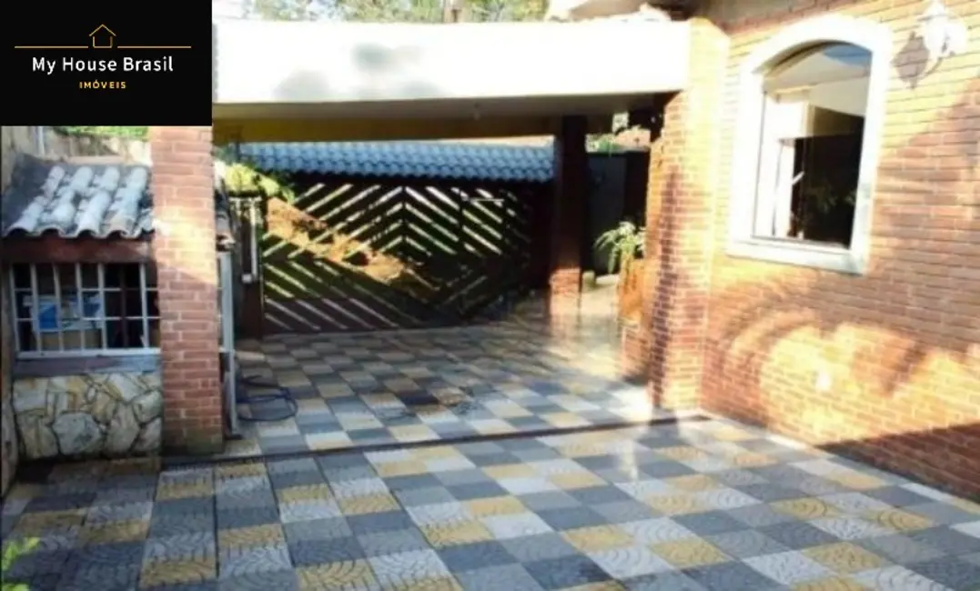 Casa com 3 quartos à venda, 419m2 em Tremembé, São Paulo - SP - imagem 4 Foto 4 de Casa com 3 quartos à venda, 419m2 em Tremembé, São Paulo - SP