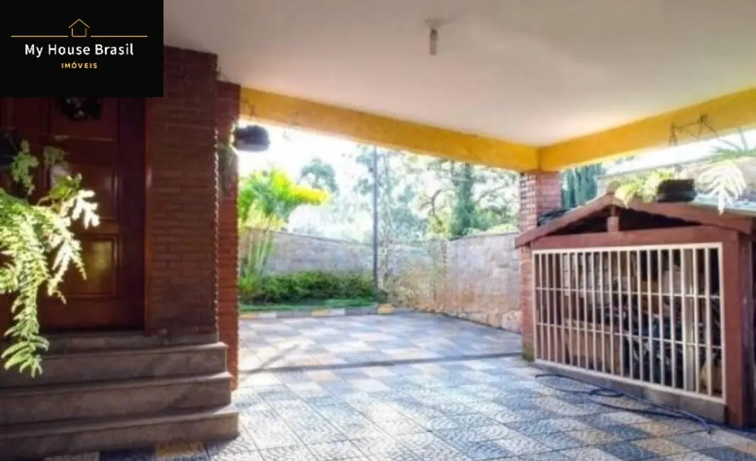 Casa com 3 quartos à venda, 419m2 em Tremembé, São Paulo - SP - imagem 8 Foto 8 de Casa com 3 quartos à venda, 419m2 em Tremembé, São Paulo - SP