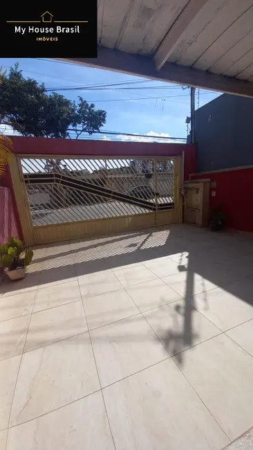 Foto 2 de Casa com 3 quartos à venda, 180m2 em Horto Florestal, São Paulo - SP