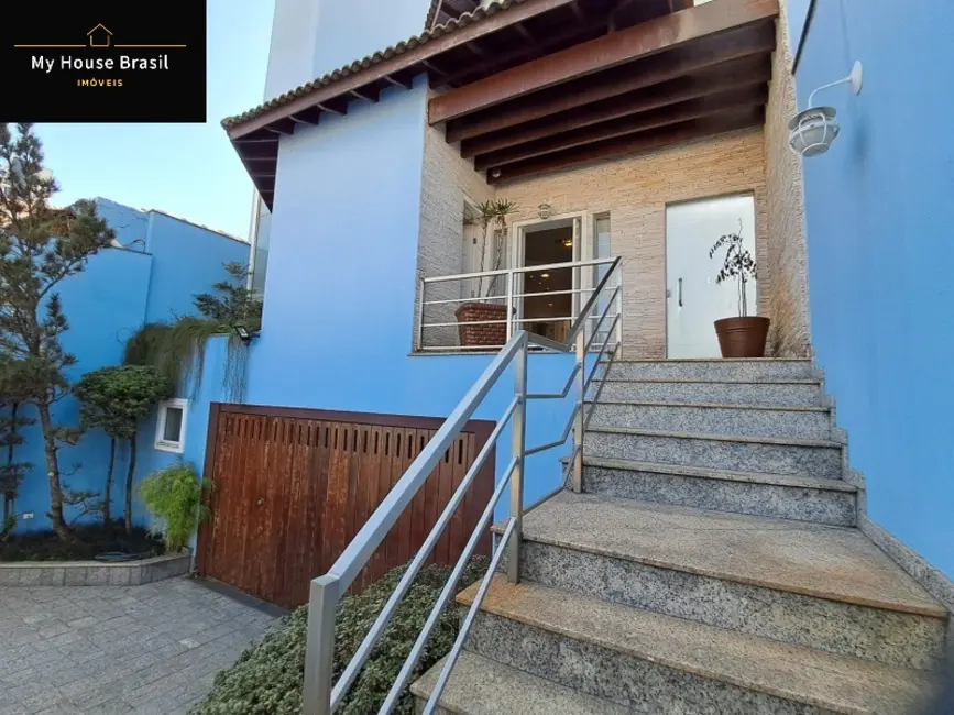 Casa com 3 quartos à venda, 300m2 em Parada Inglesa, São Paulo - SP - imagem 1 Foto 1 de Casa com 3 quartos à venda, 300m2 em Parada Inglesa, São Paulo - SP
