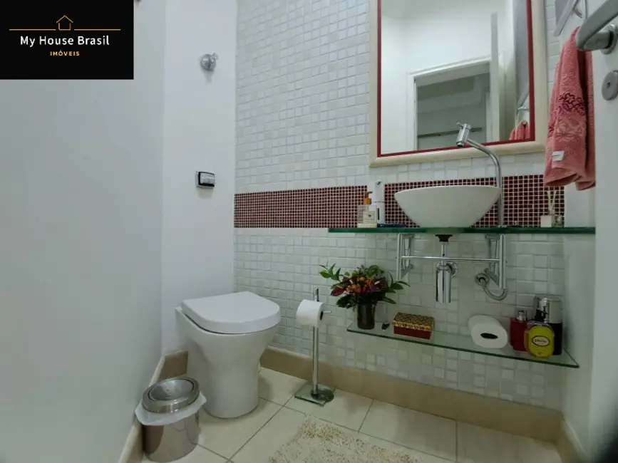 Casa com 3 quartos à venda, 300m2 em Parada Inglesa, São Paulo - SP - imagem 8 Foto 8 de Casa com 3 quartos à venda, 300m2 em Parada Inglesa, São Paulo - SP