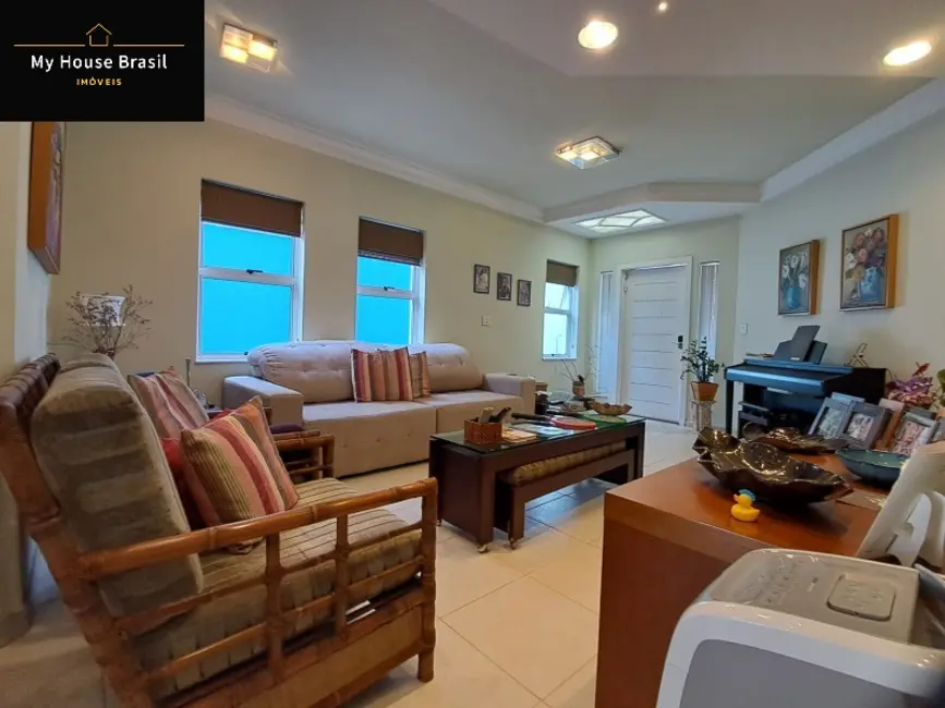 Casa com 3 quartos à venda, 300m2 em Parada Inglesa, São Paulo - SP - imagem 5 Foto 5 de Casa com 3 quartos à venda, 300m2 em Parada Inglesa, São Paulo - SP