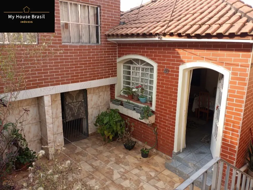 Foto 1 de Casa com 7 quartos à venda, 230m2 em Vila Constança, São Paulo - SP