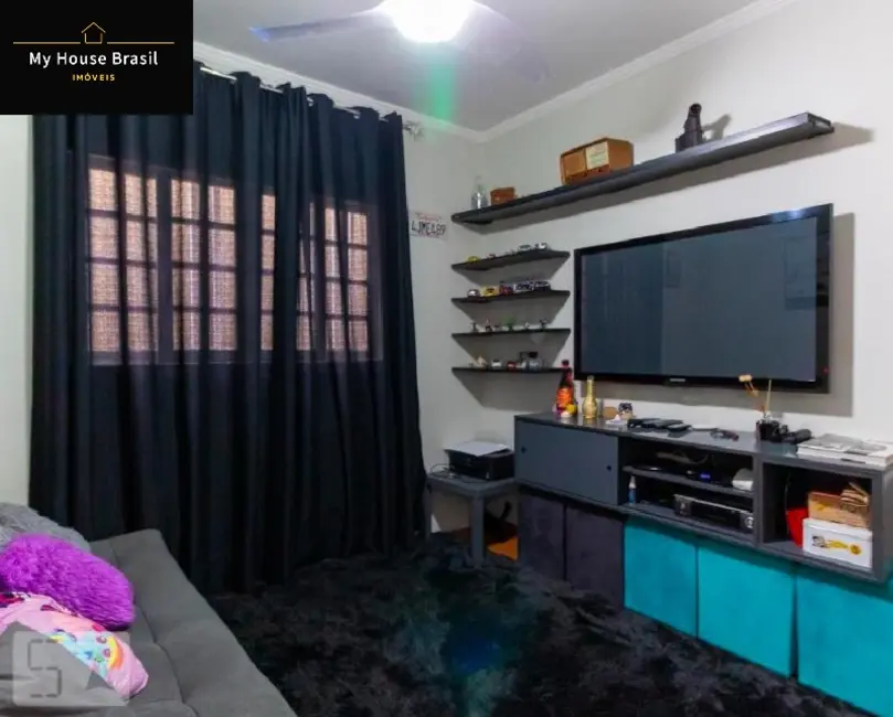 Casa com 4 quartos à venda, 250m2 em Jardim São Carlos (Zona Leste), São Paulo - SP - imagem 9 Foto 9 de Casa com 4 quartos à venda, 250m2 em Jardim São Carlos (Zona Leste), São Paulo - SP