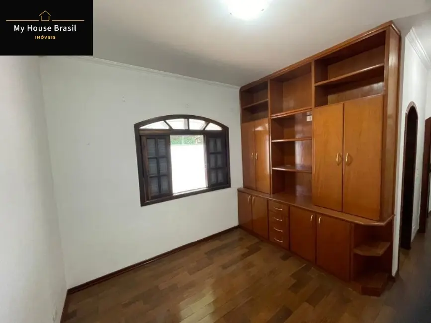 Foto 4 de Casa com 4 quartos para alugar, 297m2 em São Paulo - SP