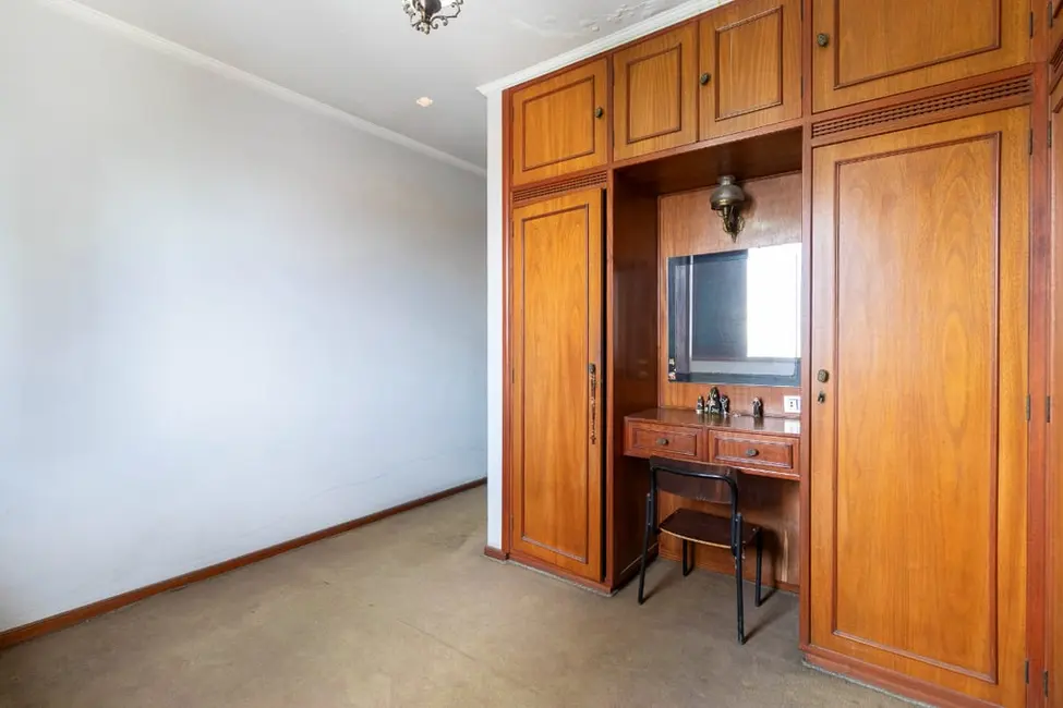 Casa com 3 quartos à venda, 382m2 em Vila Carrão, São Paulo - SP - imagem 5 Foto 5 de Casa com 3 quartos à venda, 382m2 em Vila Carrão, São Paulo - SP