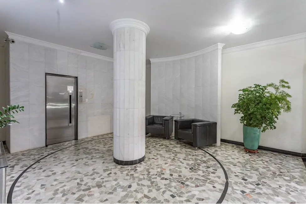 Apartamento com 2 quartos à venda, 97m2 em Higienópolis, São Paulo - SP - imagem 4 Foto 4 de Apartamento com 2 quartos à venda, 97m2 em Higienópolis, São Paulo - SP