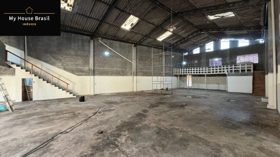 Foto 1 de Armazém / Galpão para alugar, 1000m2 em Vila Amália (Zona Norte), São Paulo - SP