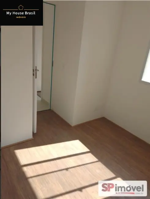 Foto 1 de Apartamento com 2 quartos para alugar, 32m2 em Parque Novo Mundo, São Paulo - SP