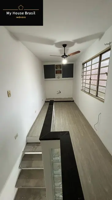 Foto 2 de Casa com 3 quartos à venda e para alugar, 156m2 em Jardim Modelo, São Paulo - SP