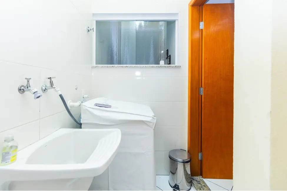 Foto 4 de Casa de Condomínio com 3 quartos à venda, 102m2 em Vila Rosa, São Paulo - SP