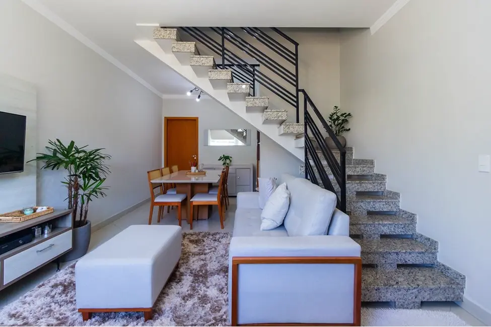 Foto 1 de Casa de Condomínio com 3 quartos à venda, 102m2 em Vila Rosa, São Paulo - SP