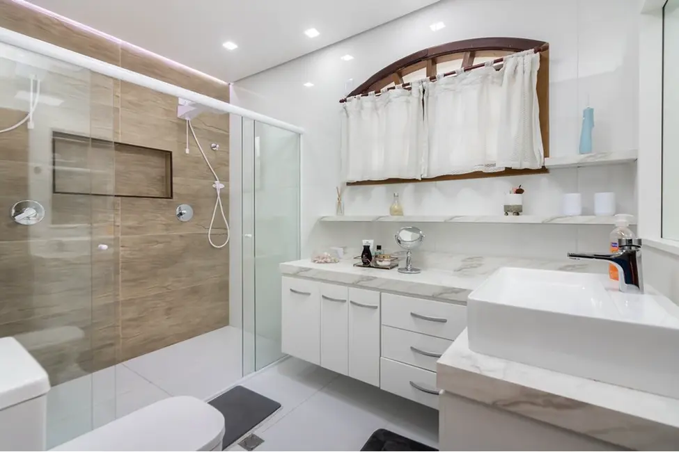 Casa com 3 quartos à venda, 223m2 em Jardim Virginia Bianca, São Paulo - SP - imagem 2 Foto 2 de Casa com 3 quartos à venda, 223m2 em Jardim Virginia Bianca, São Paulo - SP