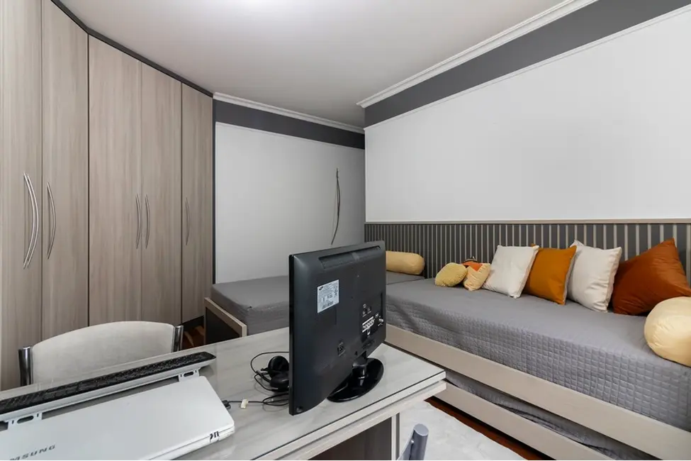 Casa com 3 quartos à venda, 223m2 em Jardim Virginia Bianca, São Paulo - SP - imagem 3 Foto 3 de Casa com 3 quartos à venda, 223m2 em Jardim Virginia Bianca, São Paulo - SP