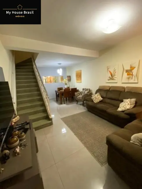 Foto 3 de Casa com 3 quartos à venda, 135m2 em Parque Peruche, São Paulo - SP