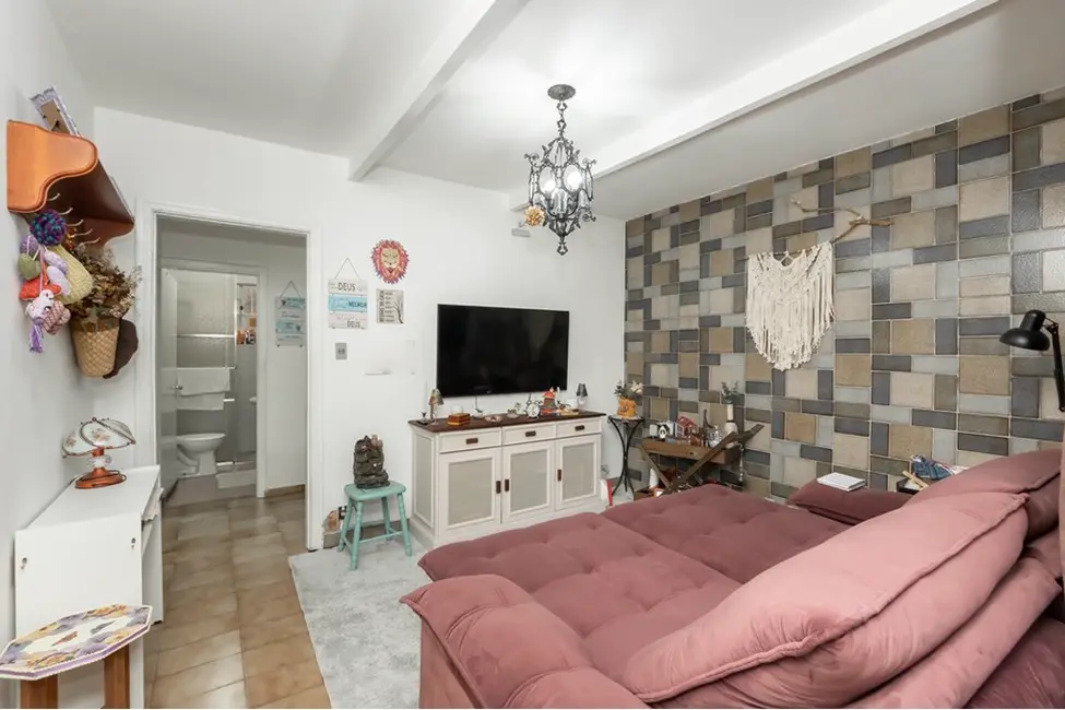 Foto 8 de Casa com 7 quartos à venda, 104m2 em Chora Menino, São Paulo - SP