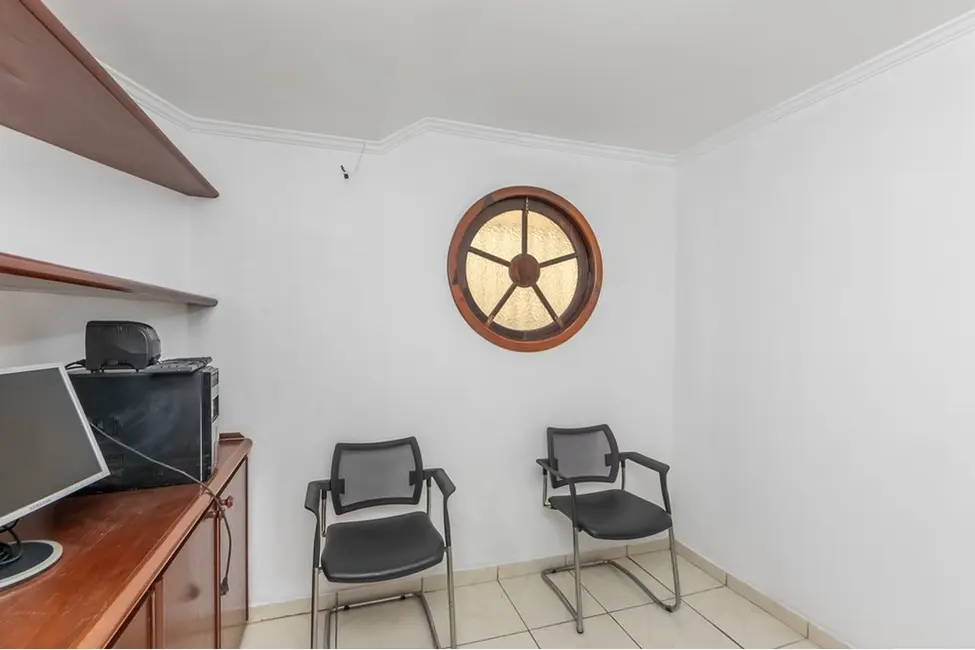 Foto 2 de Casa com 3 quartos à venda, 208m2 em Vila Nivi, São Paulo - SP