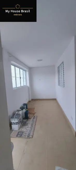 Foto 2 de Casa com 1 quarto para alugar, 35m2 em Vila Santa Terezinha (Zona Norte), São Paulo - SP