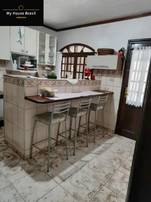 Foto 6 de Casa com 3 quartos à venda, 273m2 em Vila Santa Terezinha (Zona Norte), São Paulo - SP