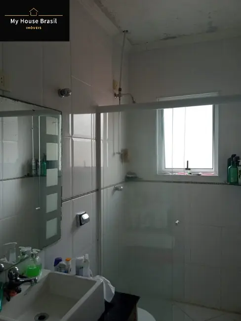 Foto 8 de Casa com 3 quartos à venda, 200m2 em Vila Santa Terezinha (Zona Norte), São Paulo - SP