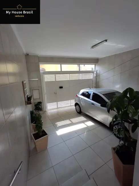 Foto 2 de Casa com 4 quartos à venda, 195m2 em Vila Constança, São Paulo - SP