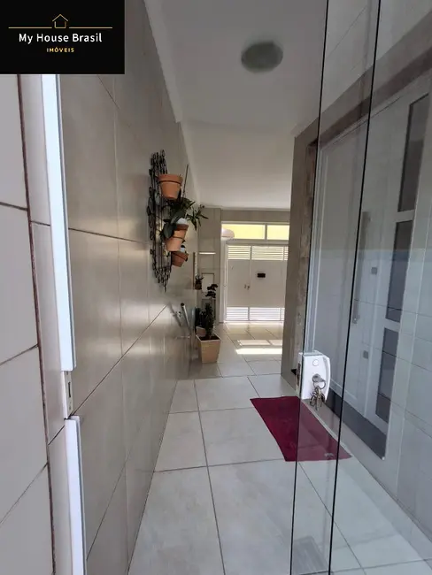 Foto 6 de Casa com 4 quartos à venda, 195m2 em Vila Constança, São Paulo - SP