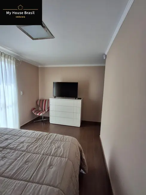 Foto 9 de Casa com 4 quartos à venda, 195m2 em Vila Constança, São Paulo - SP