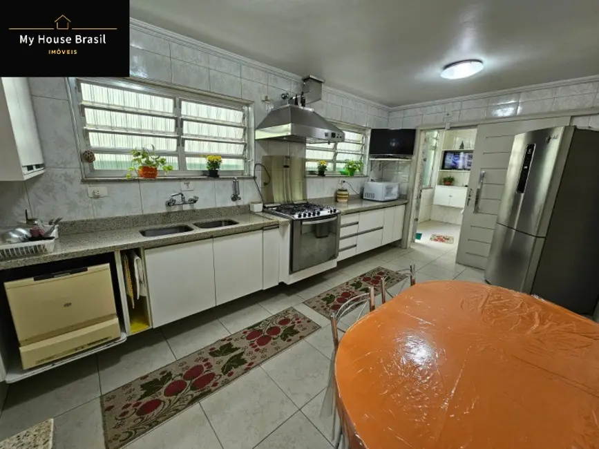 Foto 6 de Casa com 4 quartos à venda, 240m2 em Jardim Guanca, São Paulo - SP