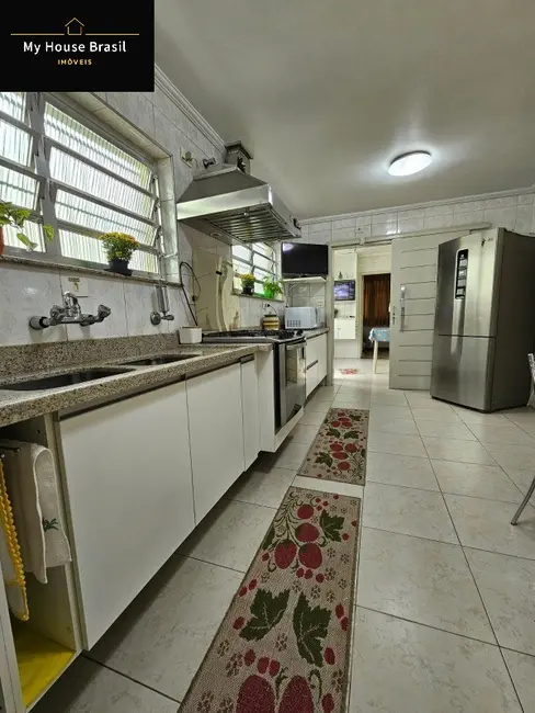 Foto 5 de Casa com 4 quartos à venda, 240m2 em Jardim Guanca, São Paulo - SP