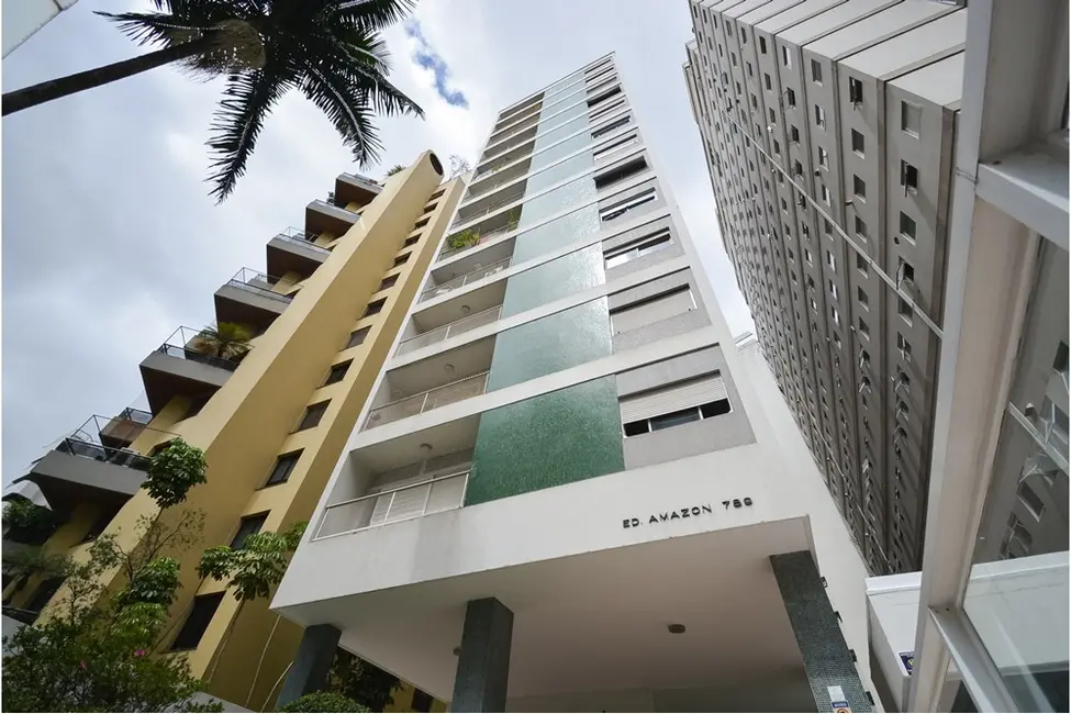 Foto 3 de Apartamento com 3 quartos à venda, 180m2 em Santa Cecília, São Paulo - SP