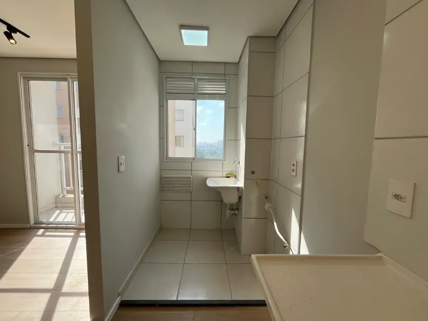Foto 2 de Apartamento com 2 quartos à venda, 36m2 em Canindé, São Paulo - SP